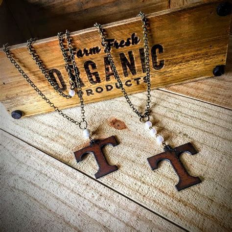 Rustic Letter T Necklace With Pearls - Etsy | Fan necklace, Fan jewelry ...