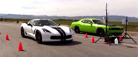 Dodge Challenger Hellcat Drag Races Corvette Z In The Half Mile