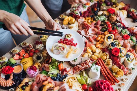 Schnelles Fingerfood am Vortag zubereiten Mit diesen Rezepten für