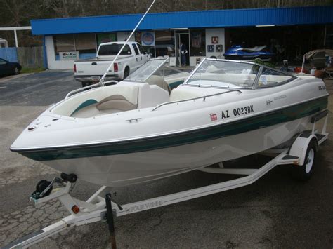 Four Winns 200 Horizon 1997 for sale for $4,000 - Boats-from-USA.com