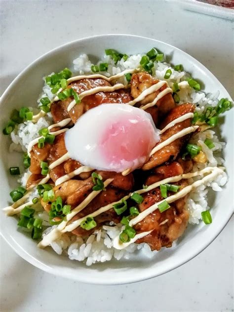 15分晩ごはん！温玉のっけ★照り焼きチキン丼♪【時短簡単】』 レシピ 照り焼きチキン丼 料理 レシピ