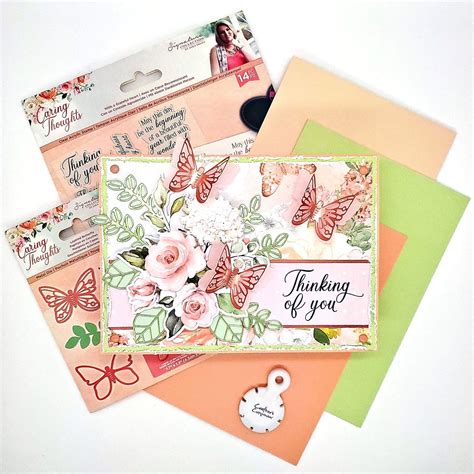 Sara Davies Crafters Companion Enveloper