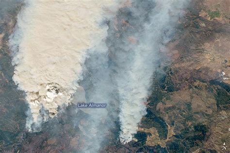 Californias Massive Dixie Fire Keeps Growing Stunning Image Captured By Astronaut On Space