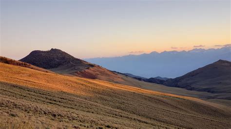 Mountain Hill Slope Dry Grass Field 4k Hd Nature Wallpapers Hd