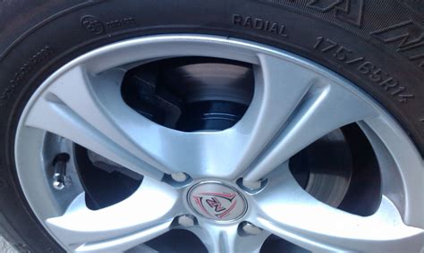 Покрасил тормозные диски — Lada Приора седан, 1,6 л, 2011 года | просто ...