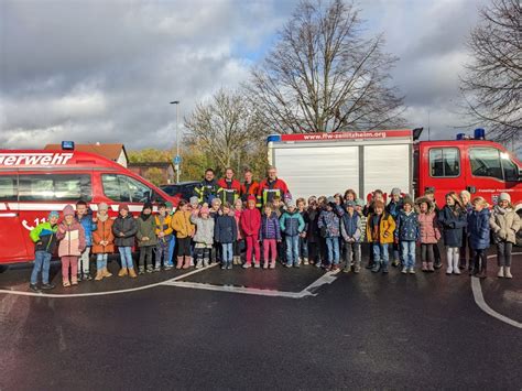 Januar Besuch Der Freiwilligen Feuerwehr Zeilitzheim Grundschule