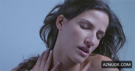 TOUCAN BACK IT UP NUDE SCENES AZNude