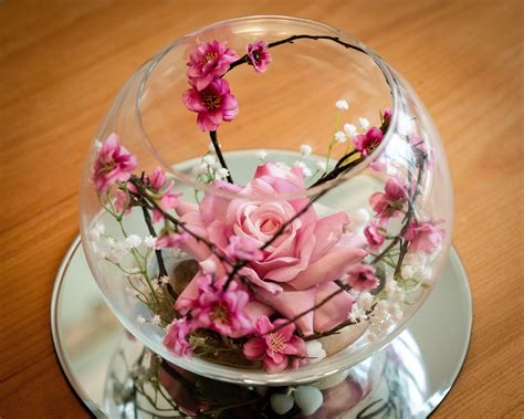 20+ Glass Bowl Centerpiece Ideas