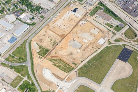 Customers ask what time does ups store open during the storm 4