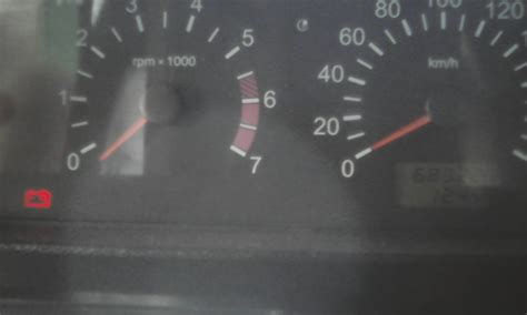 Лампочка генератора, работает правильно — Lada 4x4 3D, 1,7 л, 1983 года ...