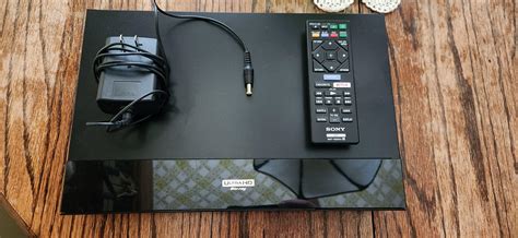 Goodbye Sony X-700 : r/4kbluray