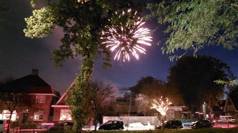 Winkelweek Musselkanaal Afgesloten Met Vuurwerk RTV1