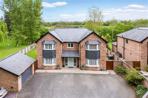 Black Firs Lane Somerford Congleton 5 Bed Detached House 850 000