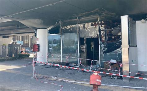 Incendio Aeroporto Di Catania Terminal A Chiuso Fino Al Luglio