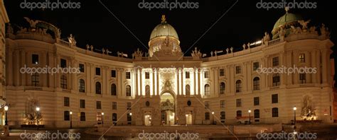 Hofburg Imperial Palace Stock Photo By ©garry518 32027755