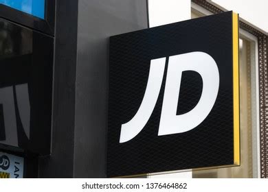 231 Jd sports sign Images, Stock Photos & Vectors | Shutterstock