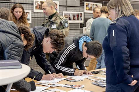 La rencontre en photos Rencontre des métiers en Broceliande