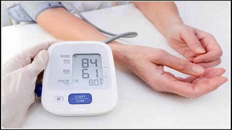 Low Blood Pressure लो ब्लड प्रेशर बढ़ाना है तो जरूर करें इन 7 घरेलू