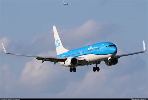 PH BXA KLM Royal Dutch Airlines Boeing 737 8K2 WL Photo By Bram