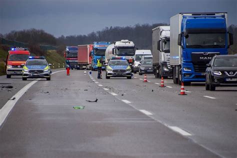 A Bei Kirchardt Langer Stau Verletzter Und Totalschaden Nach Unfall