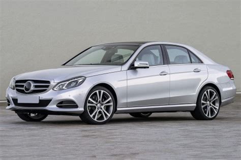 Mercedes E Class W Po Faceliftingu Chromowana Listwa