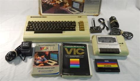 history  commodore part   bradford morgan white