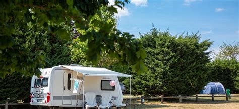 Emplacement Caravane Camping Car Tente Camping De Santenay Aquadis