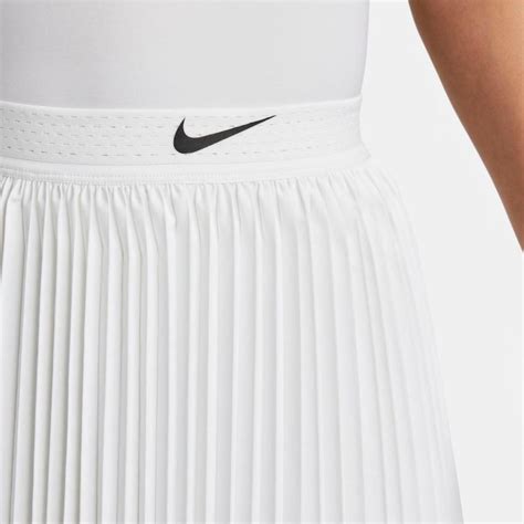 Saia Nikecourt Dri Fit Advantage Feminina Em Promo O Centauro