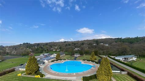 Ilkley Pool and Lido - Public Swimming Pool