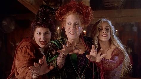 See The Original Hocus Pocus Cast 29 Years Later Bette Midler Sarah