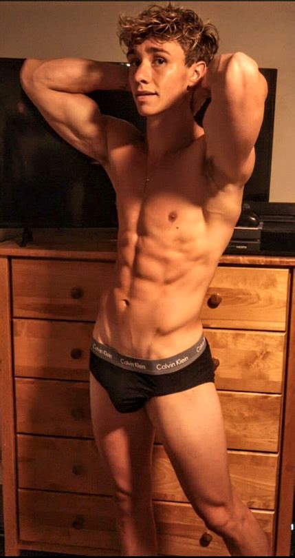 Hot Guys And Briefs Tumblr Tumbex