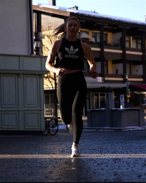 mikaela shiffrin stuns fans  jaw dropping workout   glimpse