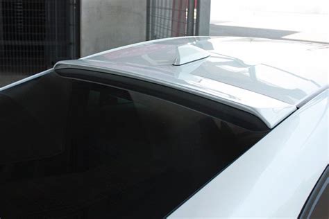 Garage Vary Roof Spoiler Urethane For Toyota Prius Zvw