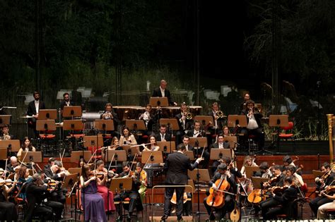 Concerto De Ano Novo Janeiro H Antena Rtp