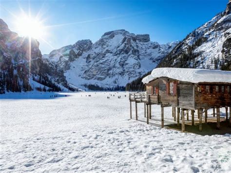 Vacanze In Inverno Mete Da Scoprire Tra Neve Borghi E Citt D