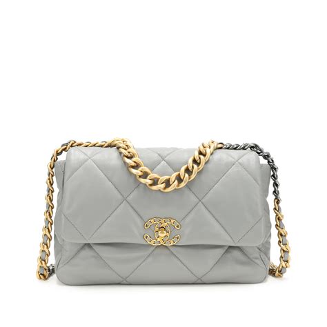 Chanel Grey Quilted Goatskin Medium 19 Bag Ruthenium And Gold Hardware