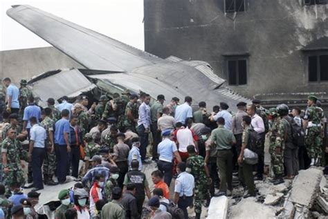 Ini Kronologi Jatuhnya Pesawat Hercules C 130 Di Medan Republika Online