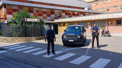 Mamma Fermata Con La Droga In Auto Il Bimbo Di Anni Portato In