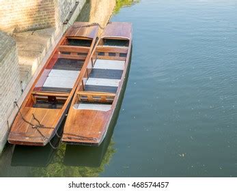 5,558 Punt Boat Images, Stock Photos & Vectors | Shutterstock