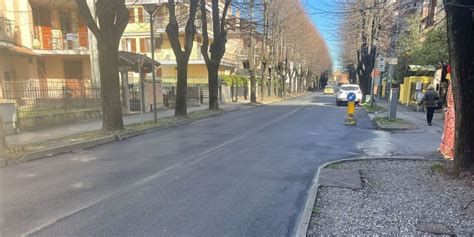 A Tortona Asfaltata Via Arzani E Continuano Alacremente I Lavori In