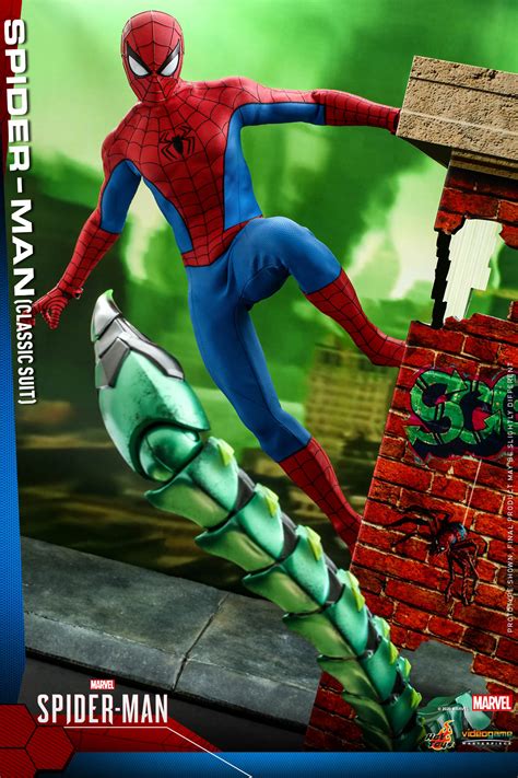 Hot Toys VGM Marvels Spider Man Classic Suit Hot Toys Complete Checklist