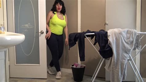 French Milf Wants His Cum All Over Her Big Boobs XNXX