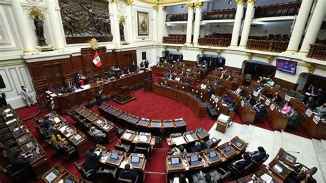 Pleno del Congreso termina la sesión del viernes rechazando unas