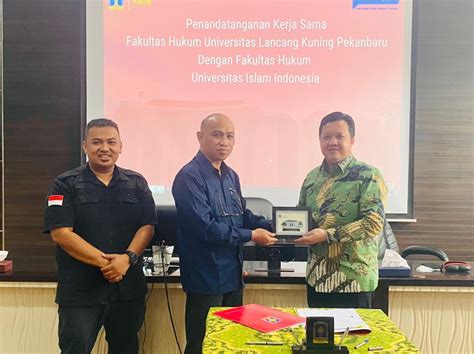 FH Unilak Dan FH UII Jalin Kerjasama Dukung Program Pemerintah Kampus