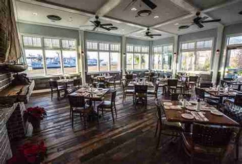 Best Restaurants in Charleston, SC on the Water - Thrillist