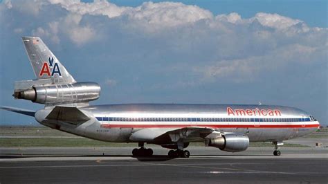 The Problematic Cargo Door Of The Mcdonnell Douglas Dc 10