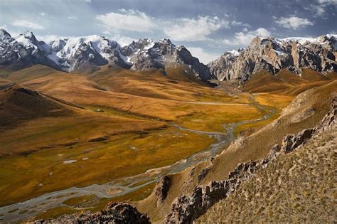 Premium Photo | Mountain valley in kyrgyzstan