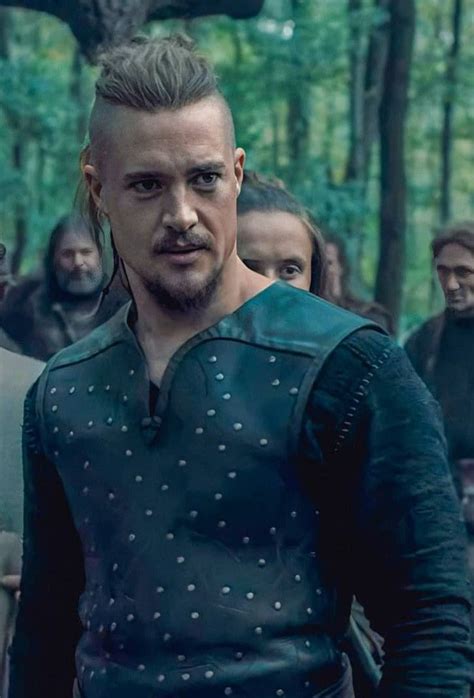 Uhtred De Bebbanburg Viking Haircut Vikings The Last Kingdom Series