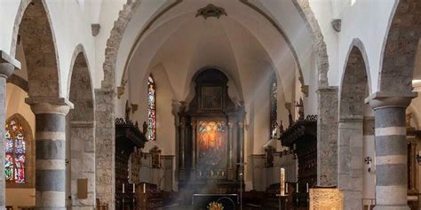 Morbihan Des Catholiques Traditionalistes Font Annuler Un Concert