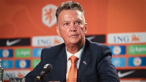 Louis Van Gaal Verkoopt Miljoenen Appartement In Noordwijk Zie Fotos